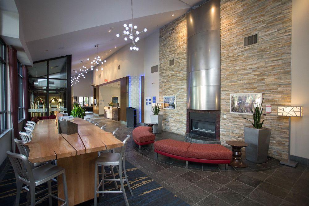 Aava Whistler Hotel Esterno foto