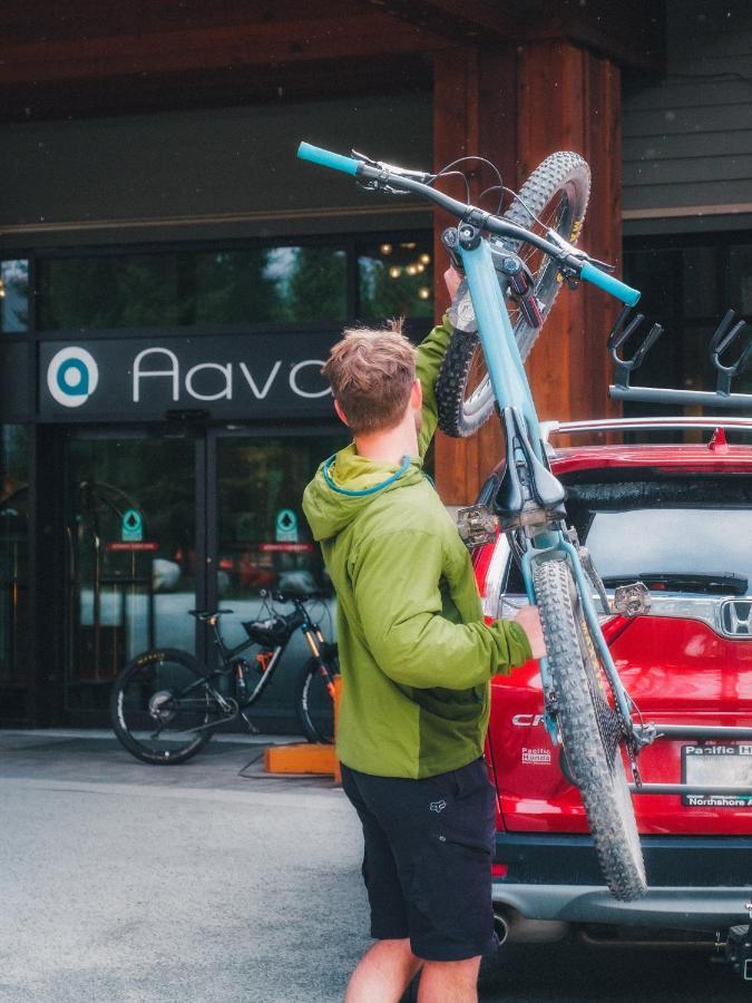 Aava Whistler Hotel Esterno foto
