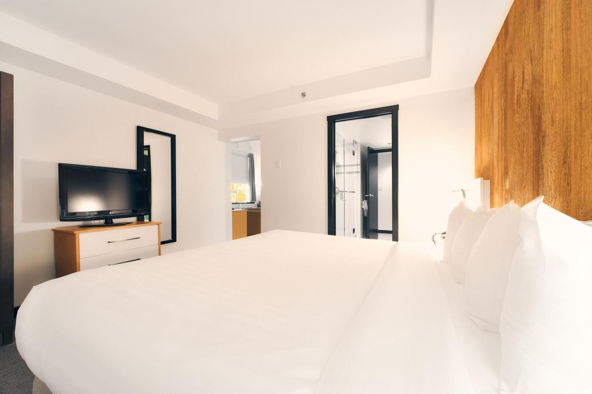 Aava Whistler Hotel Esterno foto