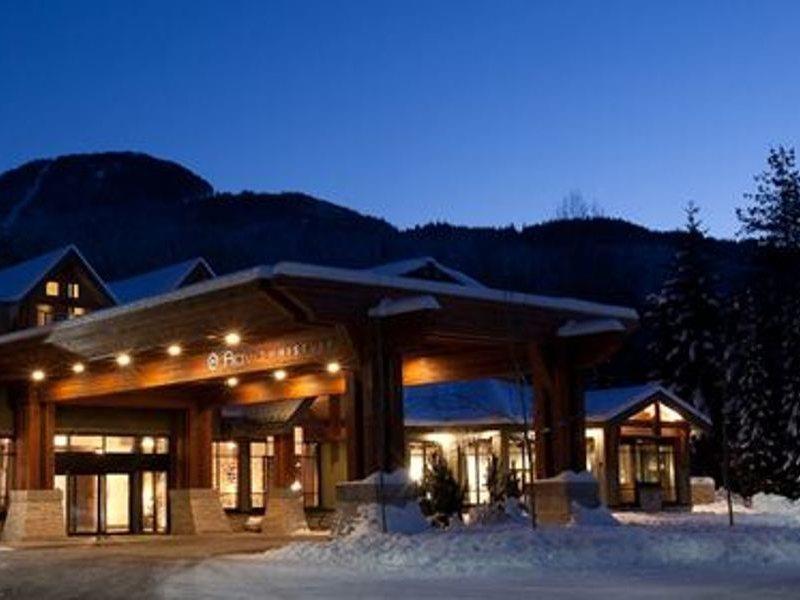 Aava Whistler Hotel Esterno foto